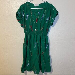Kindred Anthropology Short Sleeve V Neck Embroidered Green Dress Size XL